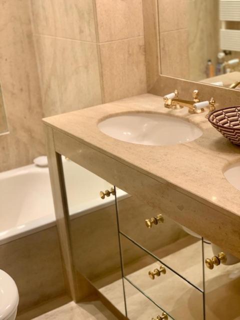 Westside Appartement Met Zicht Op Zee En Het Rubensplein. Top Ligging! Knokke-Heist Kültér fotó